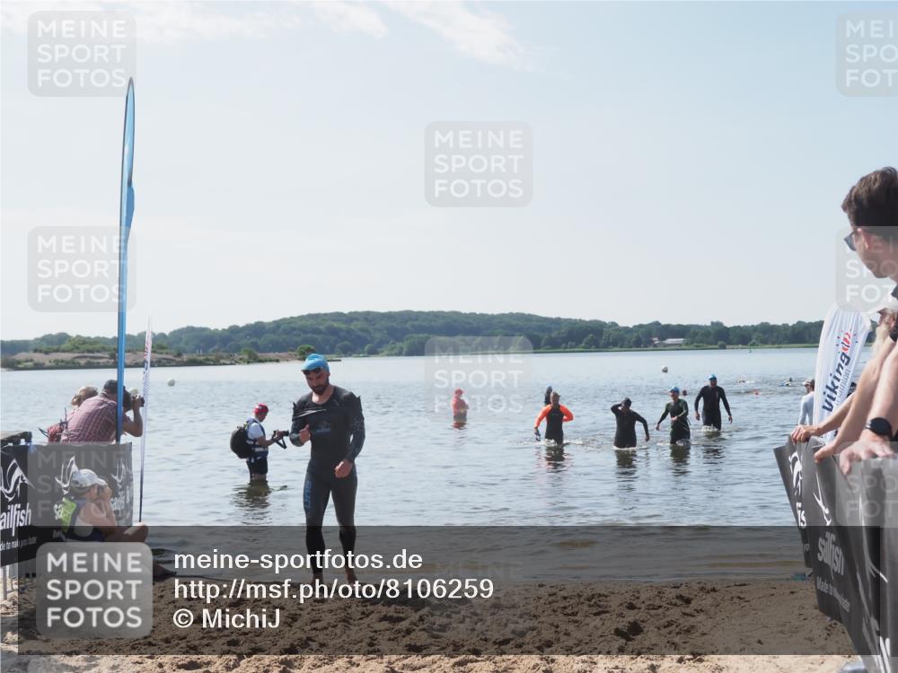 22.06.2025 - Viking Triathlon MichiJ http://msf.ph/oto/8106259 22.06.2025 10:52:14 Schwimmen 116, 136, 481, 490, 542 meine-sportfotos.de