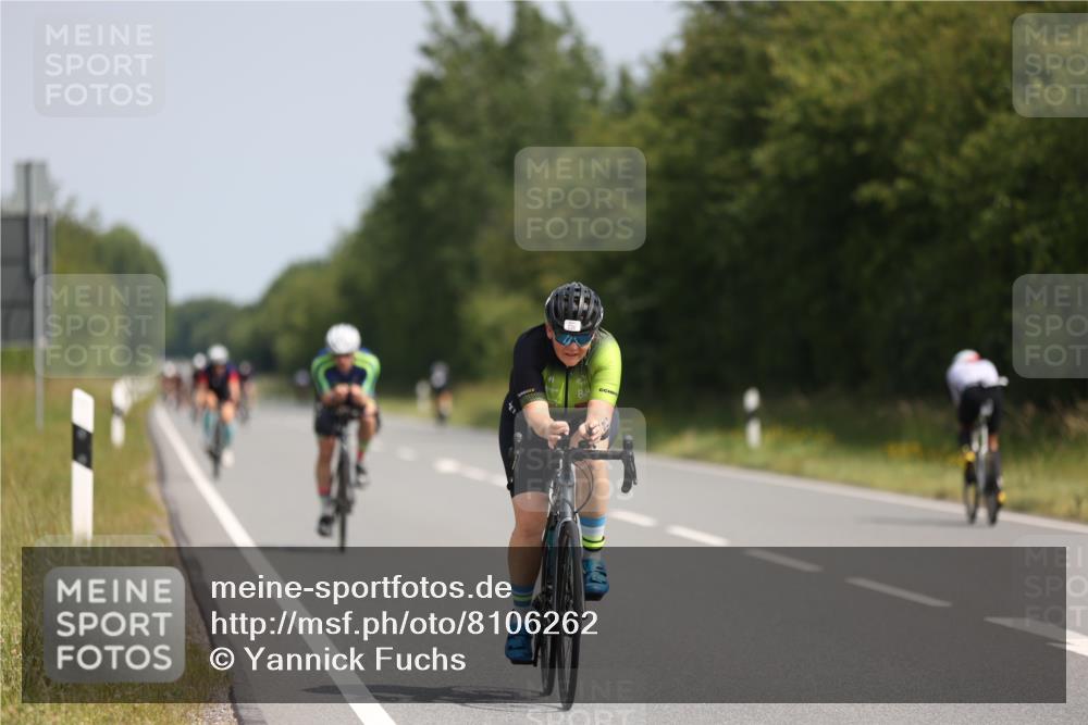 22.06.2025 - Viking Triathlon Yannick Fuchs http://msf.ph/oto/8106262 22.06.2025 11:30:32 Radfahren 41, 246, 268, 381, 636, 649 meine-sportfotos.de