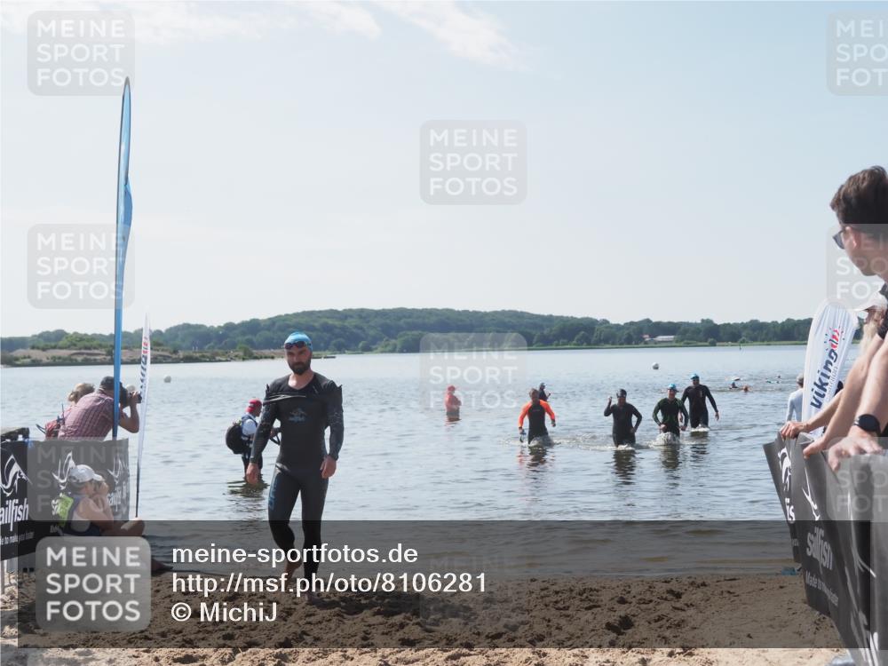 22.06.2025 - Viking Triathlon MichiJ http://msf.ph/oto/8106281 22.06.2025 10:52:15 Schwimmen 116, 136, 481, 490, 542 meine-sportfotos.de