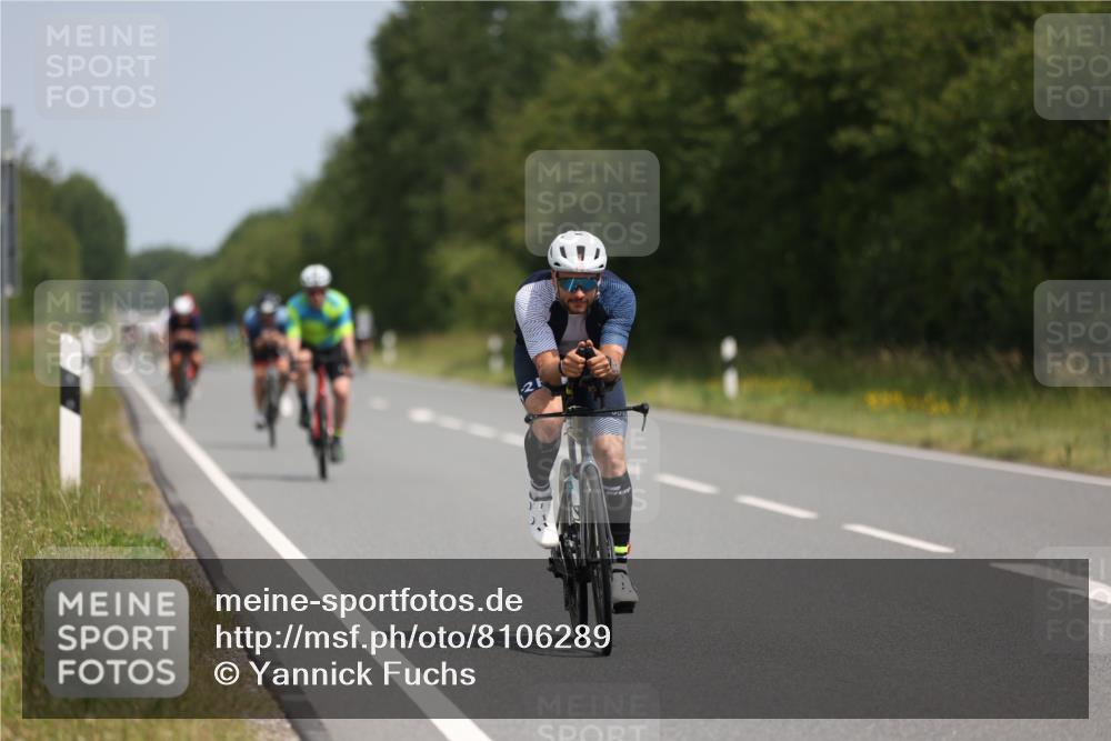 22.06.2025 - Viking Triathlon Yannick Fuchs http://msf.ph/oto/8106289 22.06.2025 12:11:21 Radfahren 114, 204, 206, 235, 389, 490, 529, 603, 623 meine-sportfotos.de