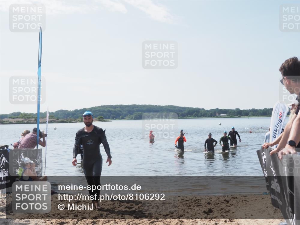22.06.2025 - Viking Triathlon MichiJ http://msf.ph/oto/8106292 22.06.2025 10:52:16 Schwimmen 116, 136, 481, 490 meine-sportfotos.de