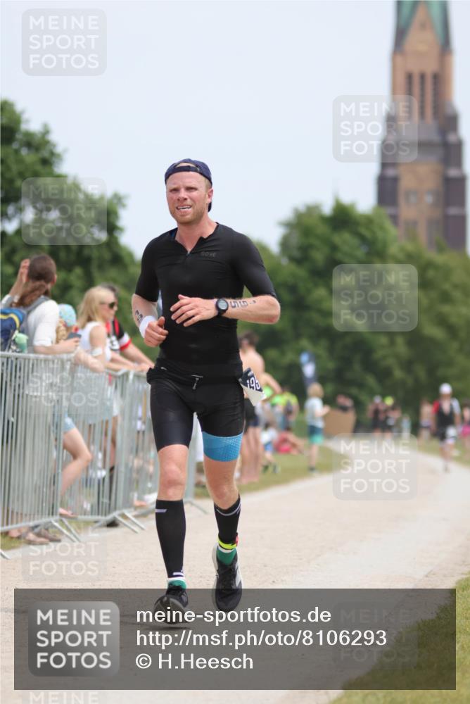 22.06.2025 - Viking Triathlon H.Heesch http://msf.ph/oto/8106293 22.06.2025 13:50:55 Laufen 195, 333, 460 meine-sportfotos.de