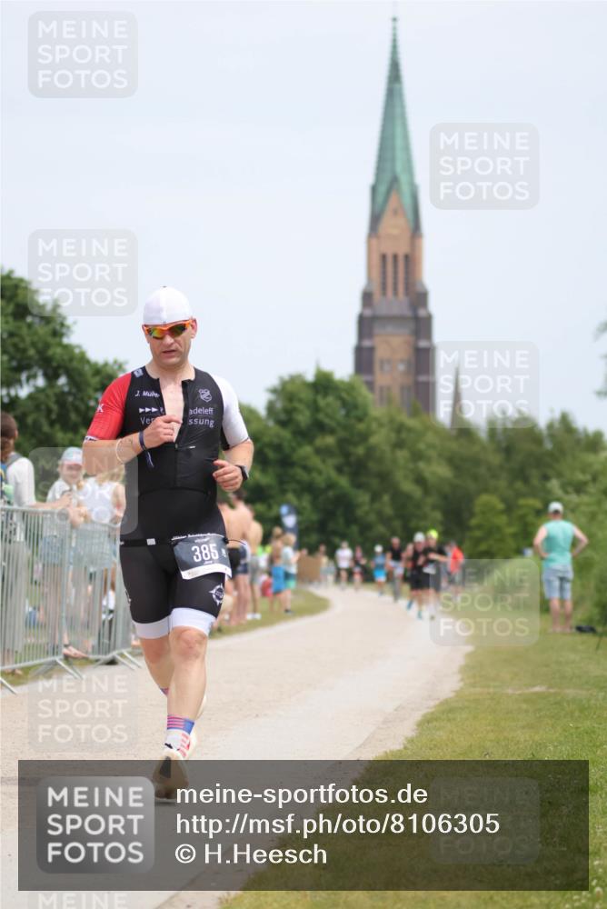 22.06.2025 - Viking Triathlon H.Heesch http://msf.ph/oto/8106305 22.06.2025 13:51:12 Laufen 385 meine-sportfotos.de