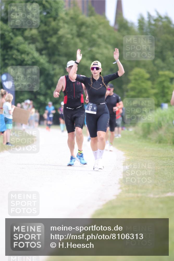 22.06.2025 - Viking Triathlon H.Heesch http://msf.ph/oto/8106313 22.06.2025 13:51:21 Laufen 37, 308 meine-sportfotos.de