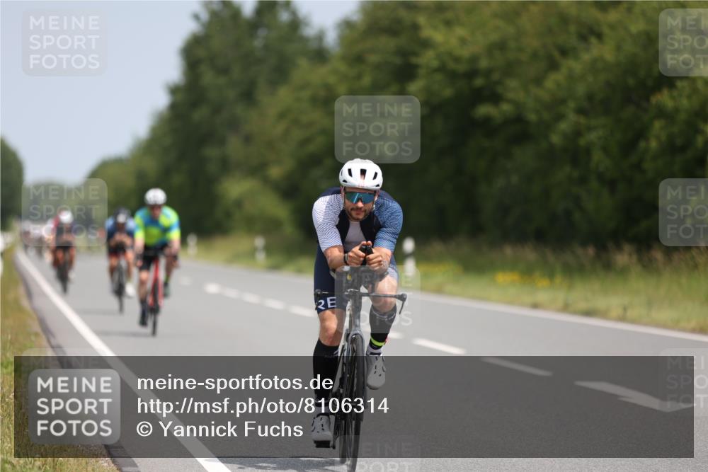 22.06.2025 - Viking Triathlon Yannick Fuchs http://msf.ph/oto/8106314 22.06.2025 12:11:21 Radfahren 114, 204, 206, 235, 389, 490, 529, 603, 623 meine-sportfotos.de