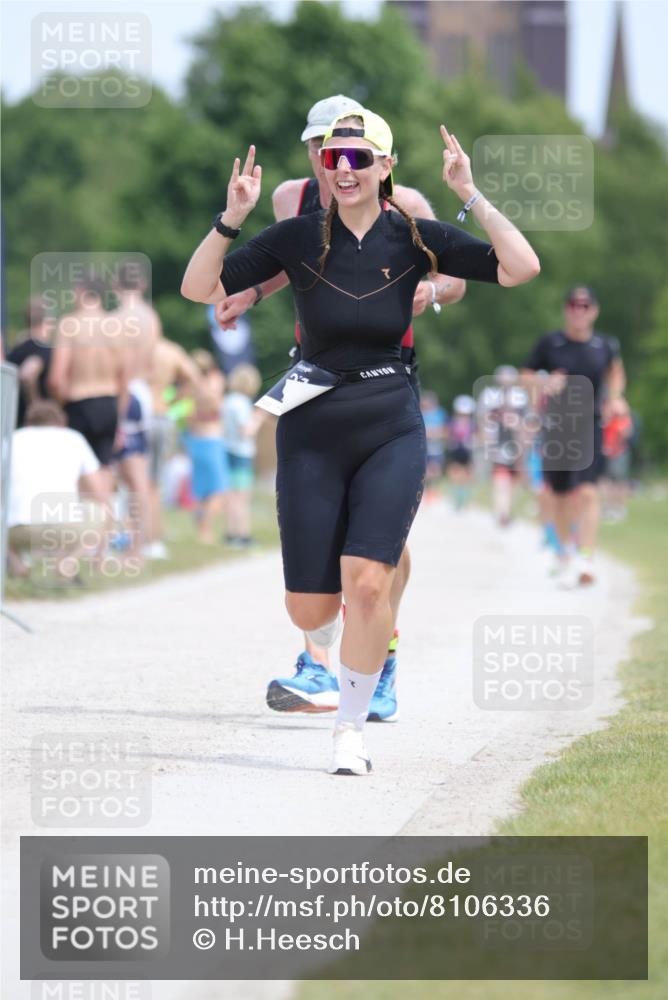 22.06.2025 - Viking Triathlon H.Heesch http://msf.ph/oto/8106336 22.06.2025 13:51:25 Laufen 37, 308 meine-sportfotos.de