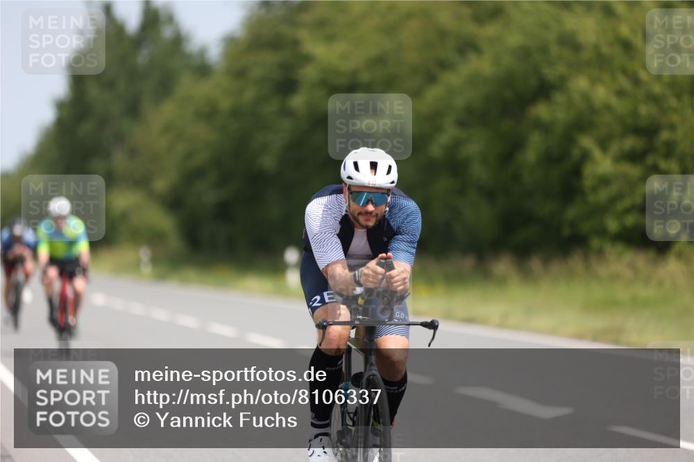 22.06.2025 - Viking Triathlon Yannick Fuchs http://msf.ph/oto/8106337 22.06.2025 12:11:22 Radfahren 114, 204, 206, 235, 389, 490, 529, 603, 623 meine-sportfotos.de