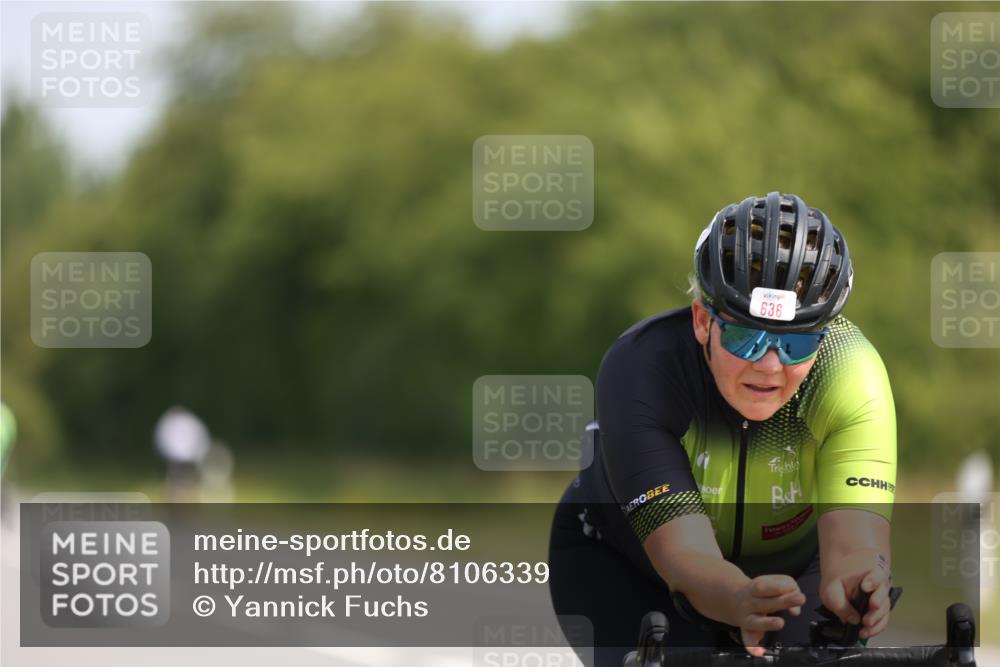 22.06.2025 - Viking Triathlon Yannick Fuchs http://msf.ph/oto/8106339 22.06.2025 11:30:34 Radfahren 41, 246, 268, 381, 636, 649 meine-sportfotos.de