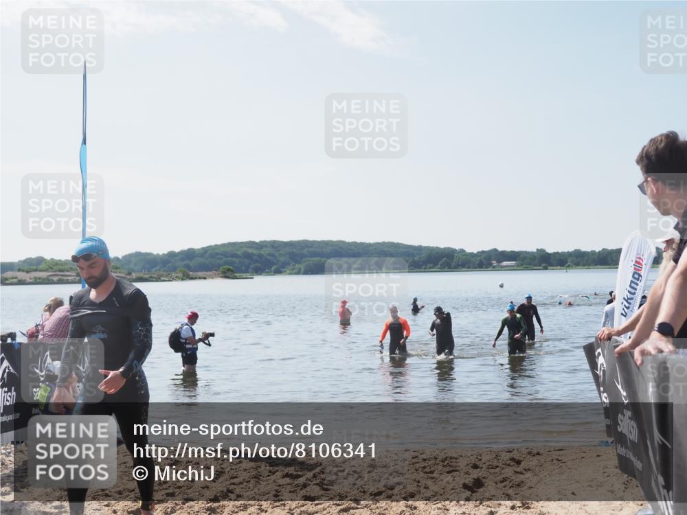 22.06.2025 - Viking Triathlon MichiJ http://msf.ph/oto/8106341 22.06.2025 10:52:17 Schwimmen 116, 136, 481, 490 meine-sportfotos.de