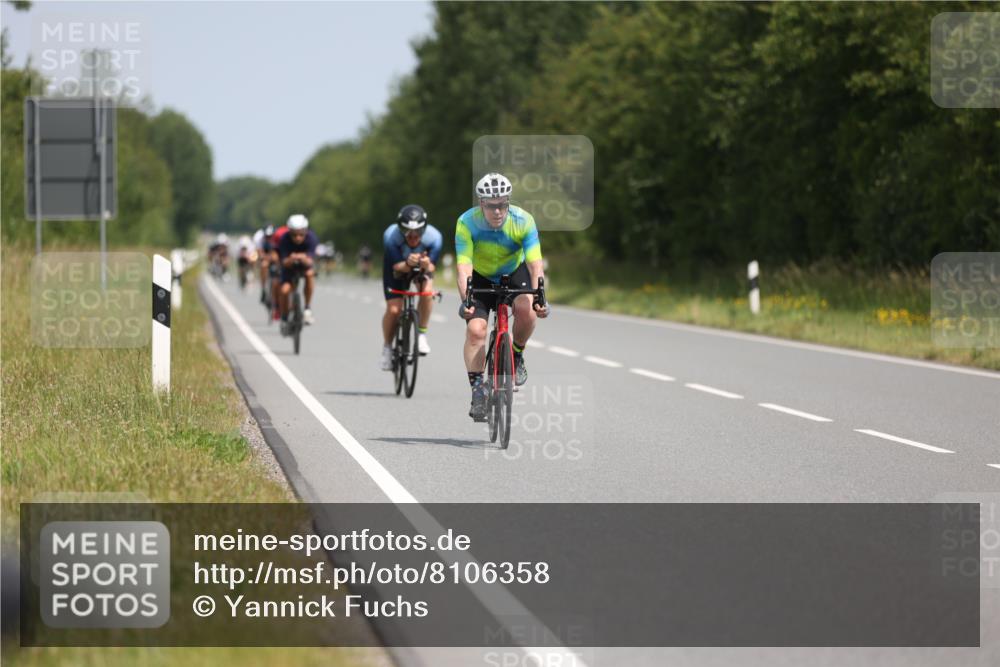 22.06.2025 - Viking Triathlon Yannick Fuchs http://msf.ph/oto/8106358 22.06.2025 12:11:23 Radfahren 114, 204, 206, 235, 389, 490, 521, 529, 603, 623 meine-sportfotos.de
