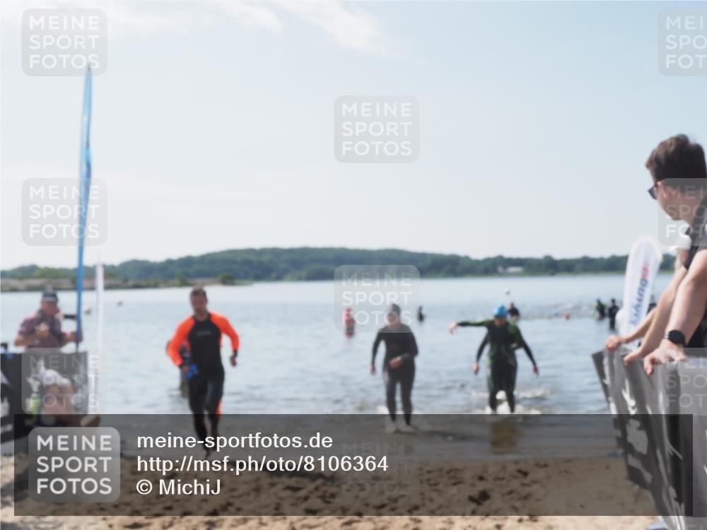 22.06.2025 - Viking Triathlon MichiJ http://msf.ph/oto/8106364 22.06.2025 10:52:27 Schwimmen 116, 136, 481, 490 meine-sportfotos.de