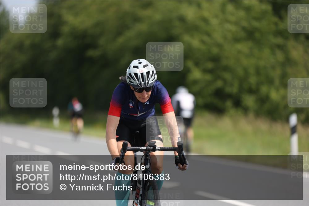 22.06.2025 - Viking Triathlon Yannick Fuchs http://msf.ph/oto/8106383 22.06.2025 11:30:40 Radfahren 79, 194, 381, 604, 649 meine-sportfotos.de