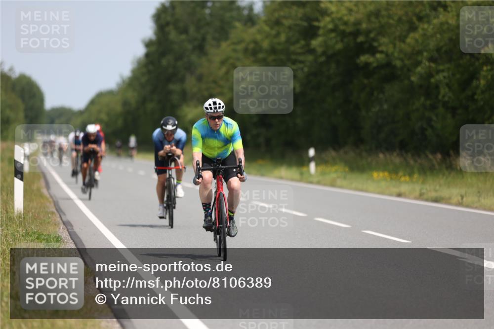 22.06.2025 - Viking Triathlon Yannick Fuchs http://msf.ph/oto/8106389 22.06.2025 12:11:23 Radfahren 114, 204, 206, 235, 389, 490, 521, 529, 603, 623 meine-sportfotos.de