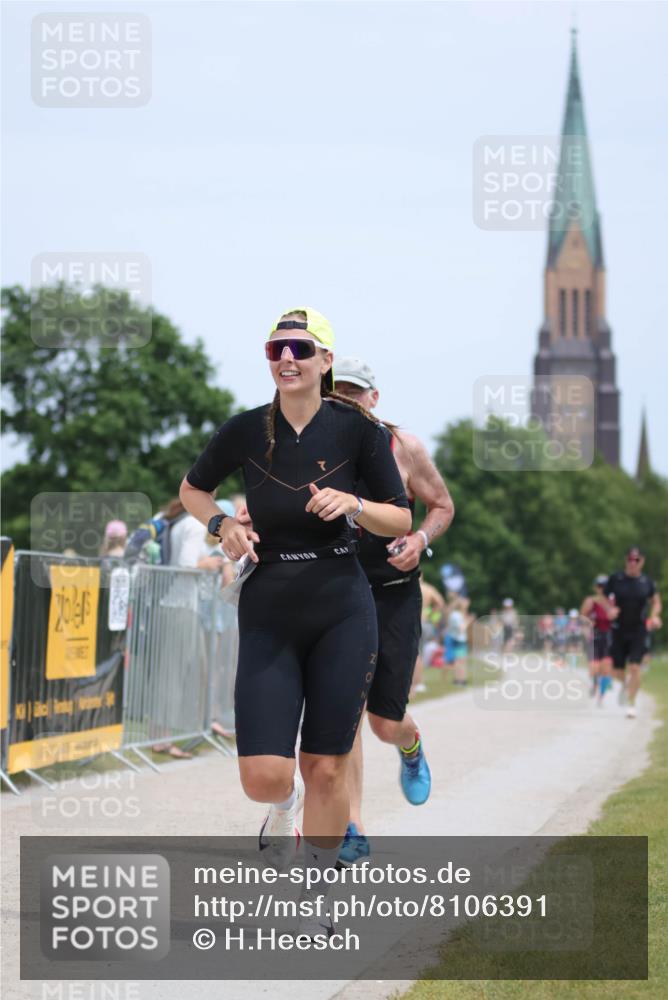 22.06.2025 - Viking Triathlon H.Heesch http://msf.ph/oto/8106391 22.06.2025 13:51:27 Laufen 37, 308 meine-sportfotos.de