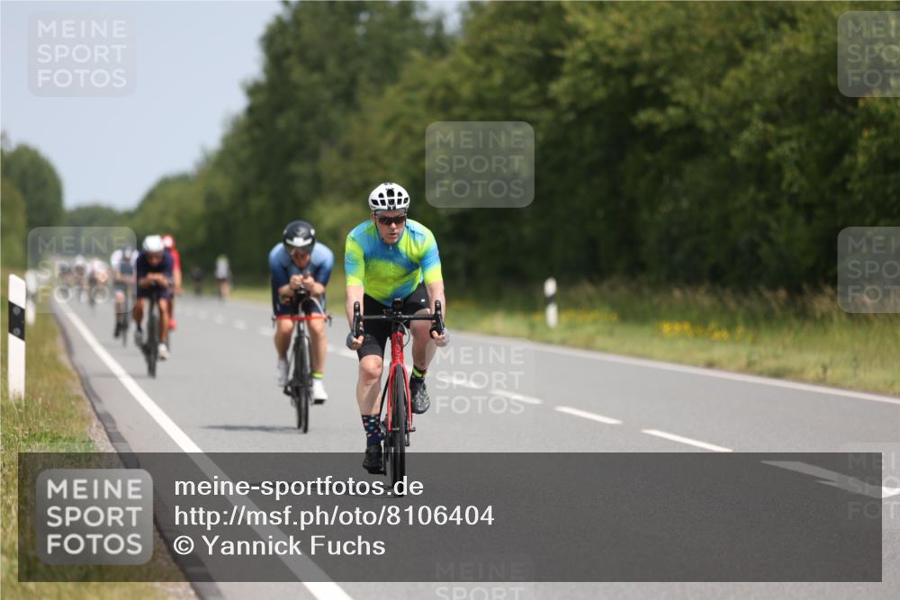 22.06.2025 - Viking Triathlon Yannick Fuchs http://msf.ph/oto/8106404 22.06.2025 12:11:23 Radfahren 114, 204, 206, 235, 389, 490, 521, 529, 603, 623 meine-sportfotos.de