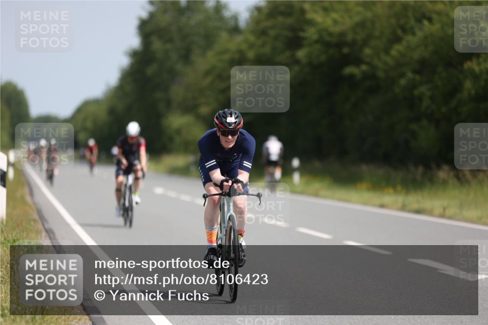22.06.2025 - Viking Triathlon Yannick Fuchs http://msf.ph/oto/8106423 22.06.2025 11:30:44 Radfahren 79, 194, 381, 408, 604, 649 meine-sportfotos.de
