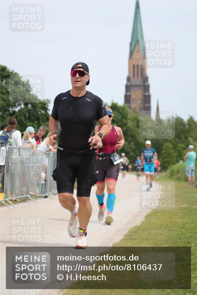 22.06.2025 - Viking Triathlon H.Heesch http://msf.ph/oto/8106437 22.06.2025 13:51:36 Laufen 364, 547 meine-sportfotos.de