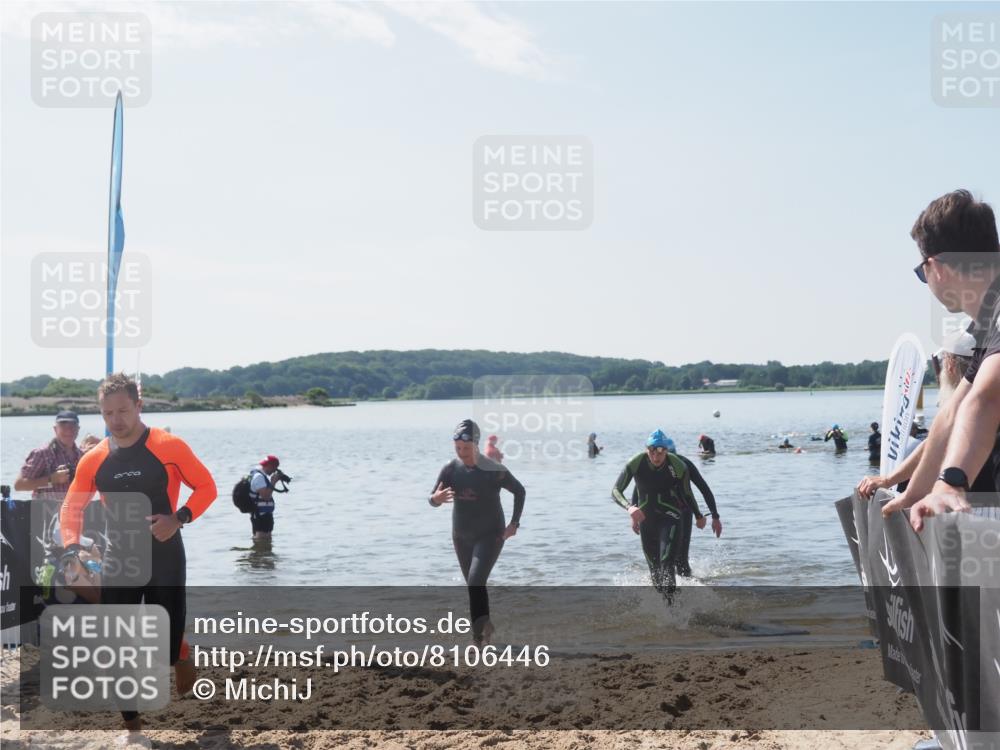 22.06.2025 - Viking Triathlon MichiJ http://msf.ph/oto/8106446 22.06.2025 10:52:28 Schwimmen 116, 136, 481, 490 meine-sportfotos.de