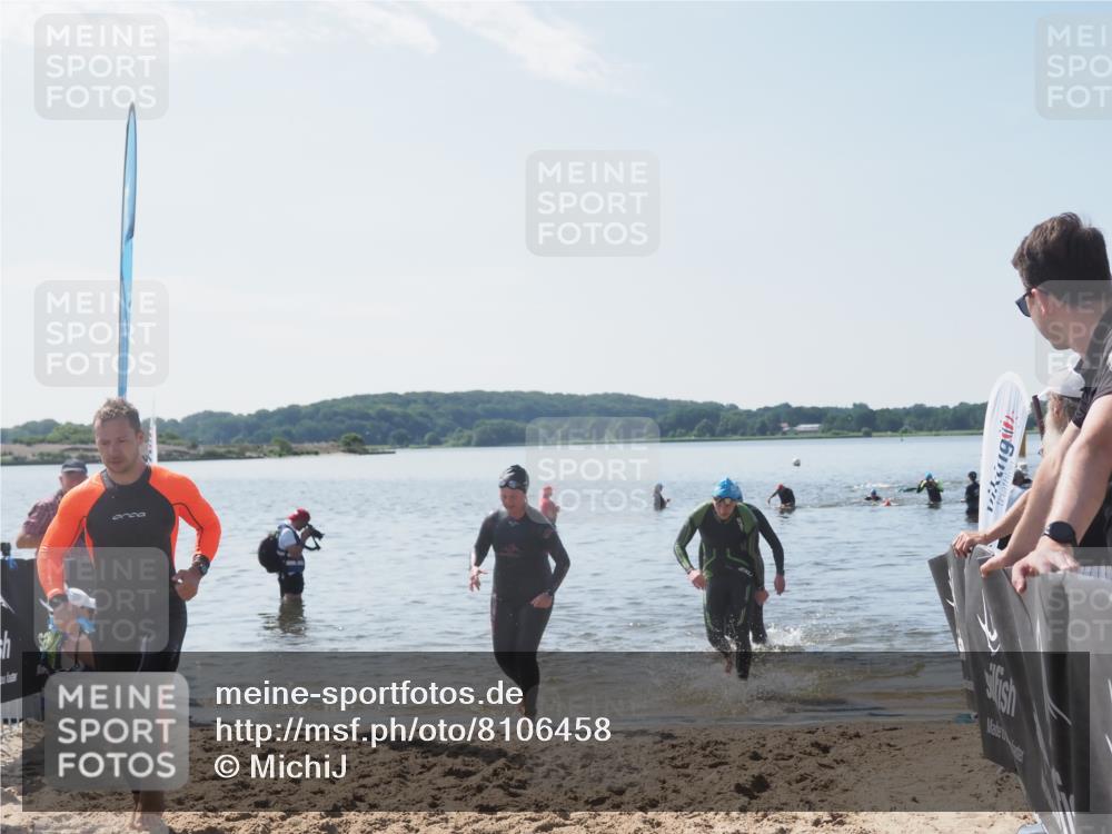 22.06.2025 - Viking Triathlon MichiJ http://msf.ph/oto/8106458 22.06.2025 10:52:28 Schwimmen 116, 136, 481, 490 meine-sportfotos.de