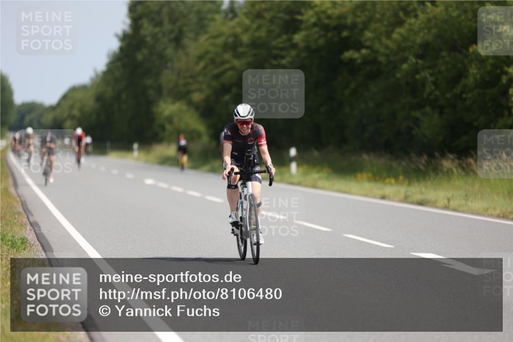 22.06.2025 - Viking Triathlon Yannick Fuchs http://msf.ph/oto/8106480 22.06.2025 11:30:46 Radfahren 79, 194, 381, 408, 604 meine-sportfotos.de