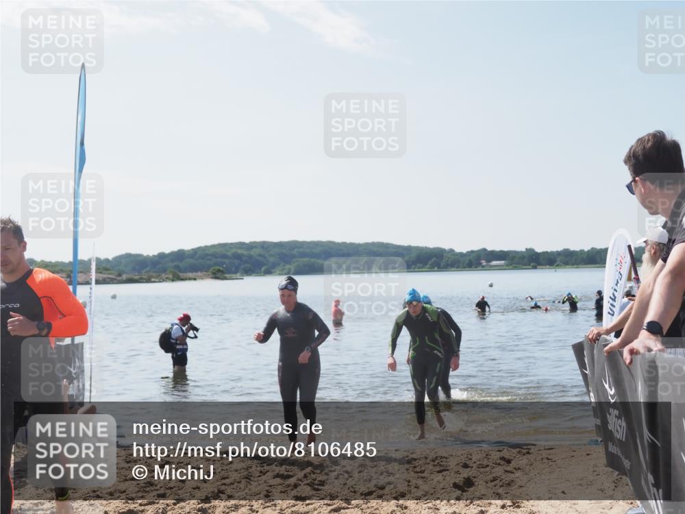 22.06.2025 - Viking Triathlon MichiJ http://msf.ph/oto/8106485 22.06.2025 10:52:29 Schwimmen 116, 136, 481, 490 meine-sportfotos.de