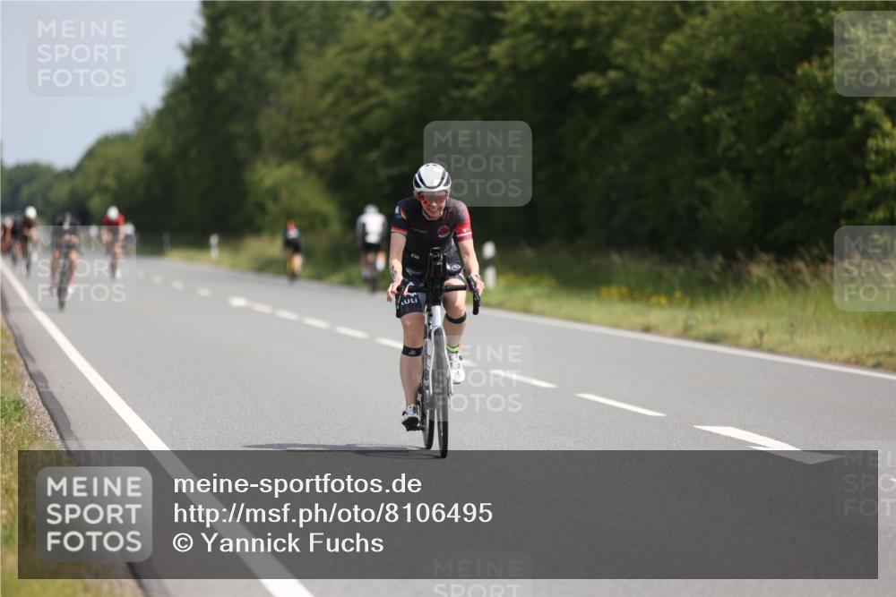 22.06.2025 - Viking Triathlon Yannick Fuchs http://msf.ph/oto/8106495 22.06.2025 11:30:46 Radfahren 79, 194, 381, 408, 604 meine-sportfotos.de