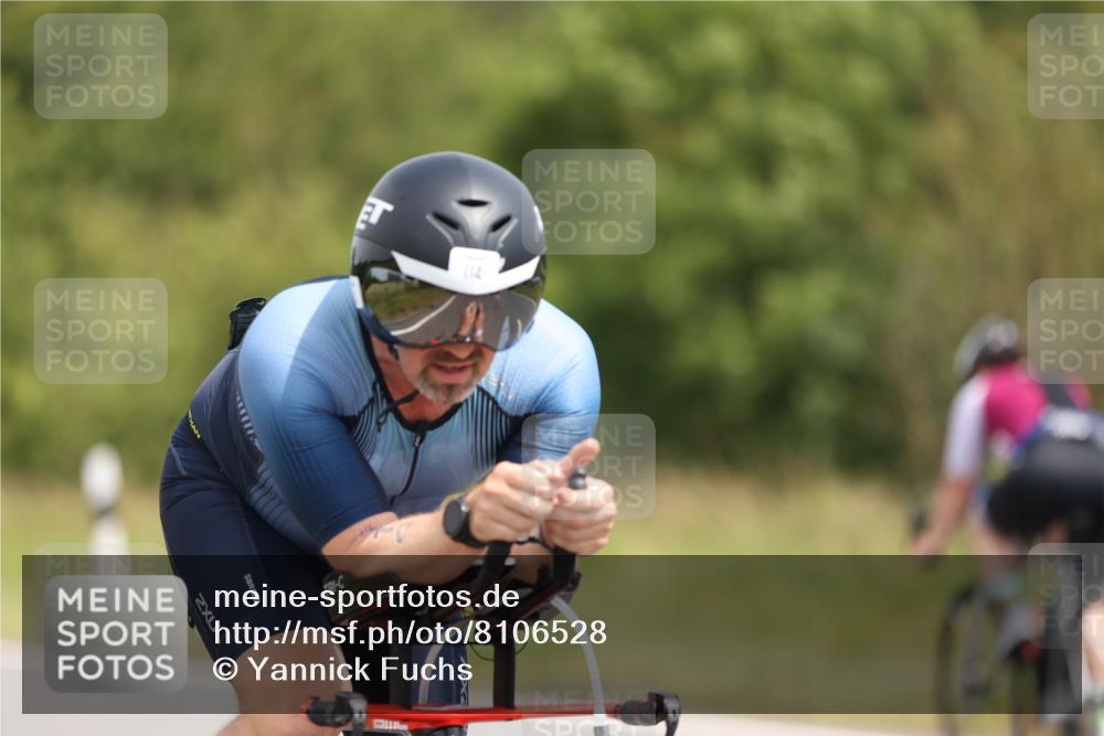 22.06.2025 - Viking Triathlon Yannick Fuchs http://msf.ph/oto/8106528 22.06.2025 12:11:26 Radfahren 114, 204, 206, 235, 389, 490, 521, 603, 623 meine-sportfotos.de
