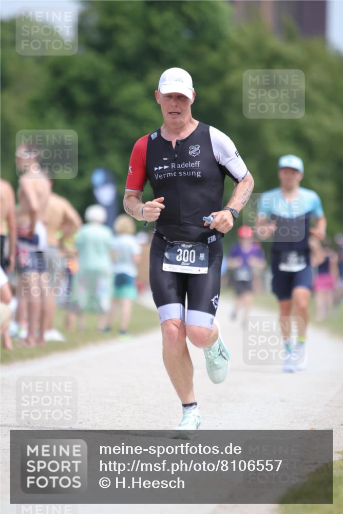 22.06.2025 - Viking Triathlon H.Heesch http://msf.ph/oto/8106557 22.06.2025 13:52:18 Laufen 300 meine-sportfotos.de