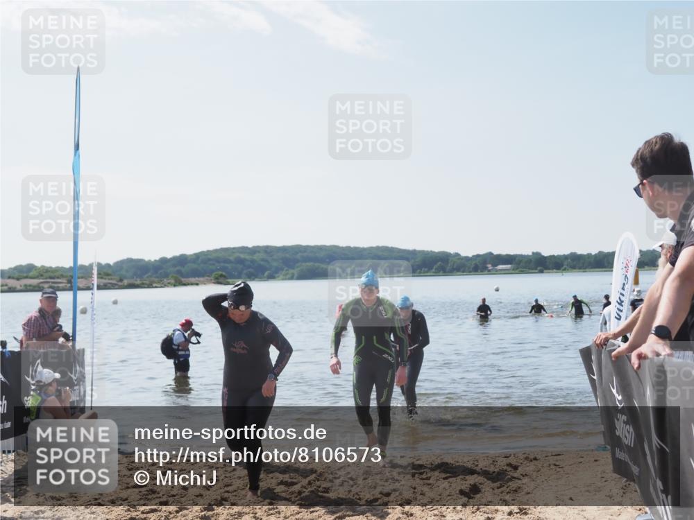 22.06.2025 - Viking Triathlon MichiJ http://msf.ph/oto/8106573 22.06.2025 10:52:30 Schwimmen 116, 136, 481, 490 meine-sportfotos.de