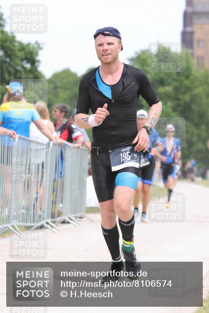 22.06.2025 - Viking Triathlon H.Heesch http://msf.ph/oto/8106574 22.06.2025 14:29:09 Laufen 195, 286, 602 meine-sportfotos.de