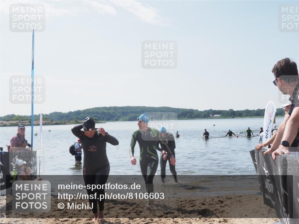 22.06.2025 - Viking Triathlon MichiJ http://msf.ph/oto/8106603 22.06.2025 10:52:31 Schwimmen 136, 490 meine-sportfotos.de