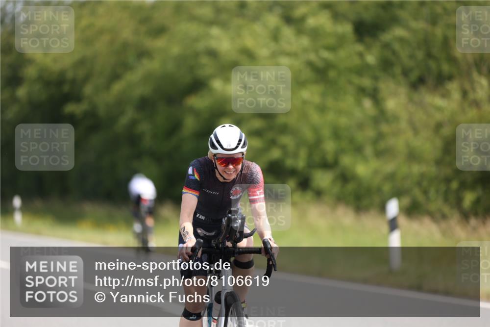 22.06.2025 - Viking Triathlon Yannick Fuchs http://msf.ph/oto/8106619 22.06.2025 11:30:48 Radfahren 79, 194, 408, 511, 604 meine-sportfotos.de