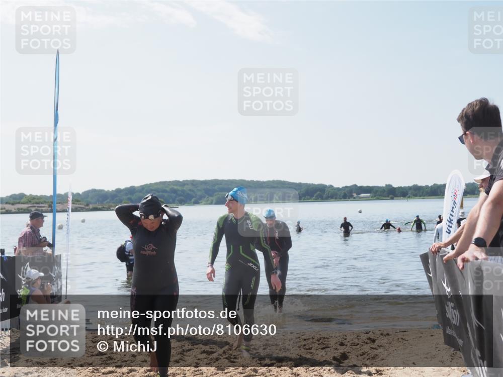 22.06.2025 - Viking Triathlon MichiJ http://msf.ph/oto/8106630 22.06.2025 10:52:31 Schwimmen 136, 490 meine-sportfotos.de