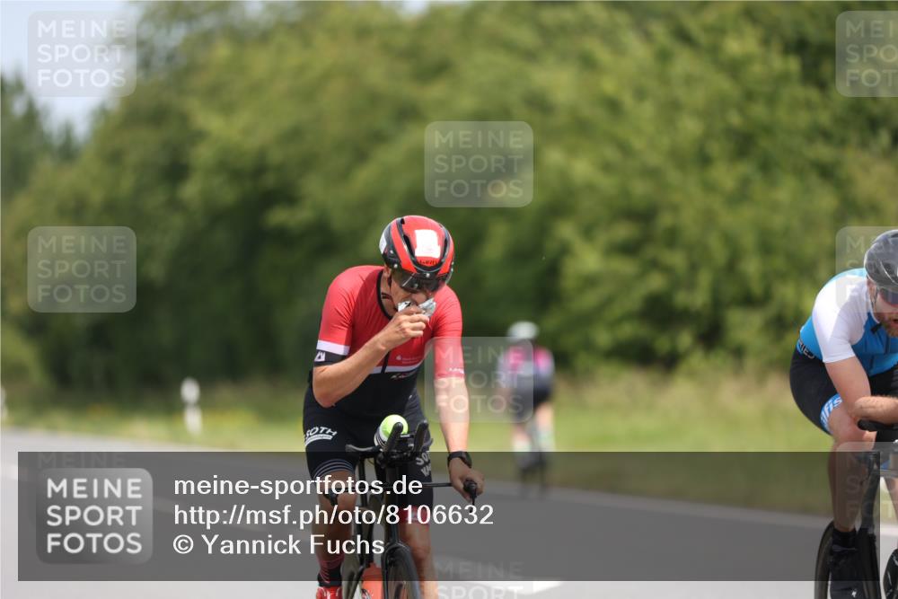 22.06.2025 - Viking Triathlon Yannick Fuchs http://msf.ph/oto/8106632 22.06.2025 12:11:30 Radfahren 13, 114, 204, 235, 389, 490, 521 meine-sportfotos.de