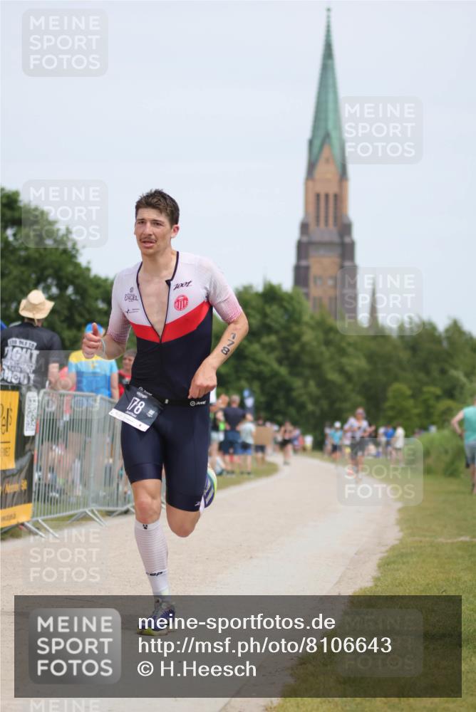 22.06.2025 - Viking Triathlon H.Heesch http://msf.ph/oto/8106643 22.06.2025 14:16:35 Laufen 178, 352 meine-sportfotos.de