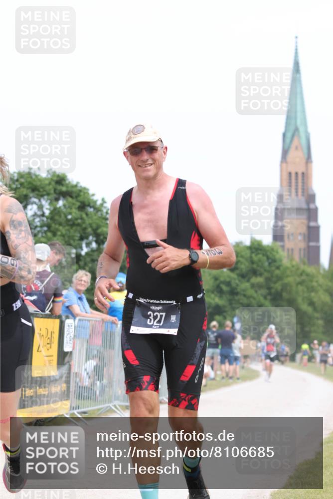 22.06.2025 - Viking Triathlon H.Heesch http://msf.ph/oto/8106685 22.06.2025 14:29:17 Laufen 286, 327, 488, 602 meine-sportfotos.de