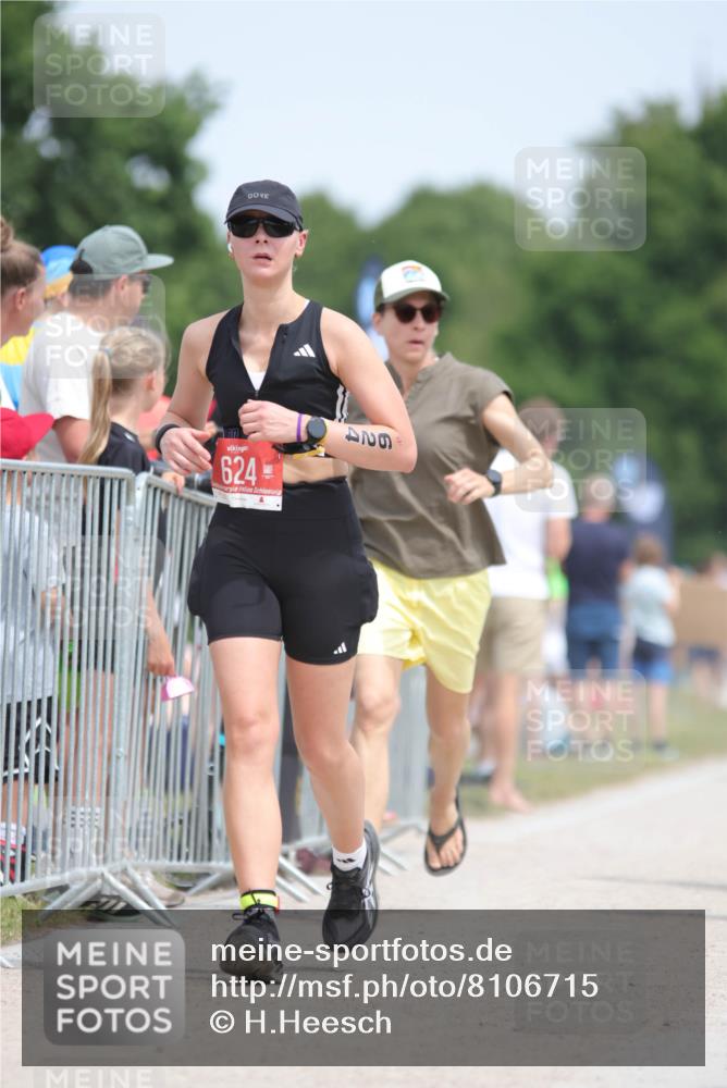 22.06.2025 - Viking Triathlon H.Heesch http://msf.ph/oto/8106715 22.06.2025 14:17:01 Laufen 68, 135, 530, 610, 624 meine-sportfotos.de