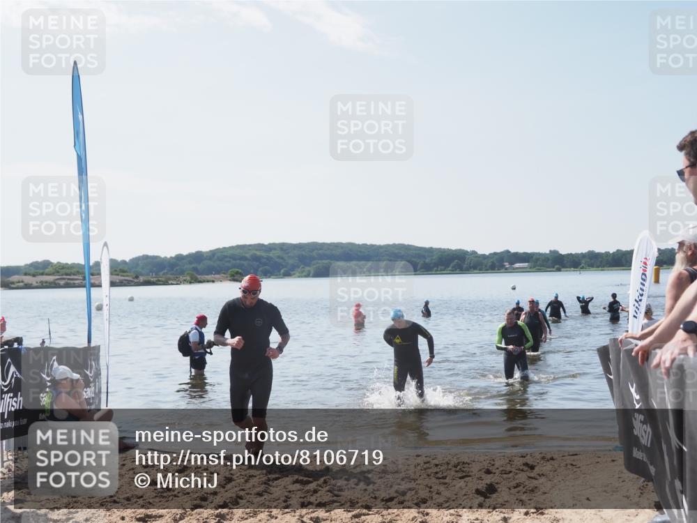 22.06.2025 - Viking Triathlon MichiJ http://msf.ph/oto/8106719 22.06.2025 10:52:59 Schwimmen 106, 160, 470, 640, 656 meine-sportfotos.de