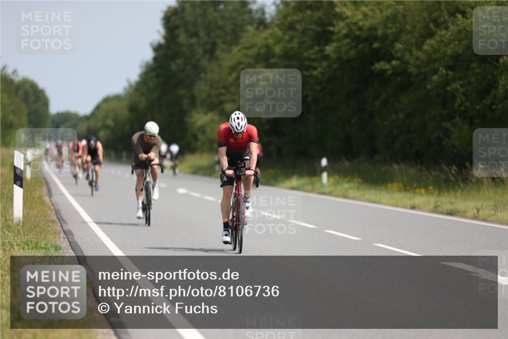 22.06.2025 - Viking Triathlon Yannick Fuchs http://msf.ph/oto/8106736 22.06.2025 11:30:55 Radfahren 44, 329, 335, 408, 511, 535 meine-sportfotos.de