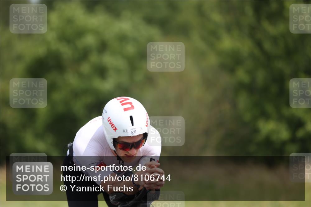22.06.2025 - Viking Triathlon Yannick Fuchs http://msf.ph/oto/8106744 22.06.2025 12:11:34 Radfahren 13, 173, 235, 314, 340, 389, 427, 444, 458, 521 meine-sportfotos.de