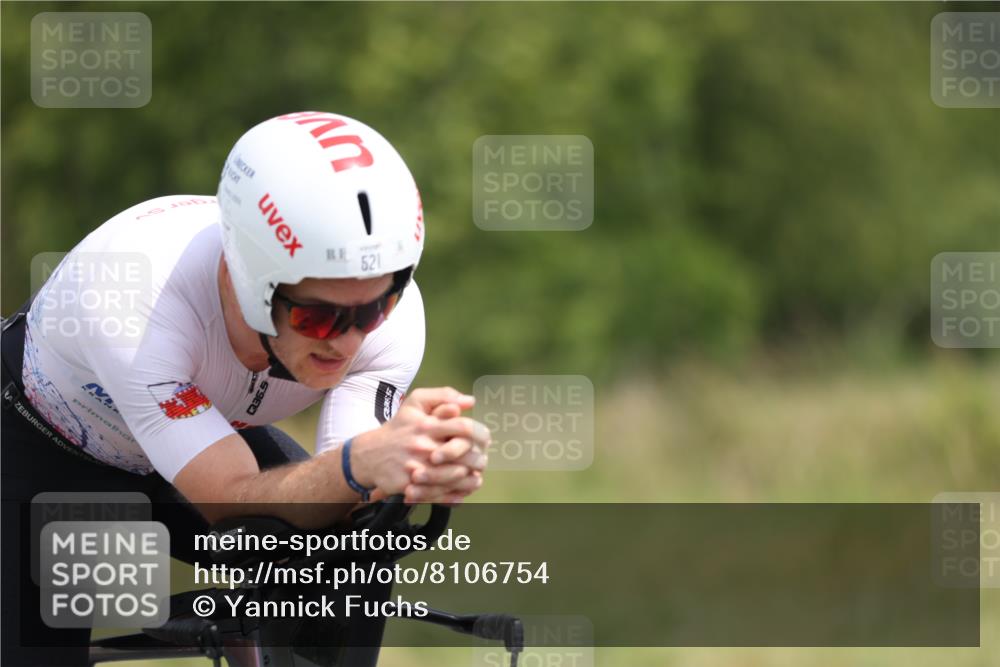 22.06.2025 - Viking Triathlon Yannick Fuchs http://msf.ph/oto/8106754 22.06.2025 12:11:34 Radfahren 13, 173, 235, 314, 340, 389, 427, 444, 458, 521 meine-sportfotos.de