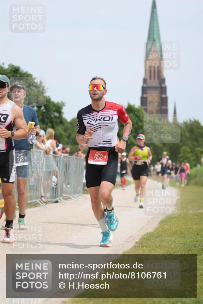 22.06.2025 - Viking Triathlon H.Heesch http://msf.ph/oto/8106761 22.06.2025 13:53:02 Laufen 161, 197, 213, 285, 481, 489, 612, 652 meine-sportfotos.de
