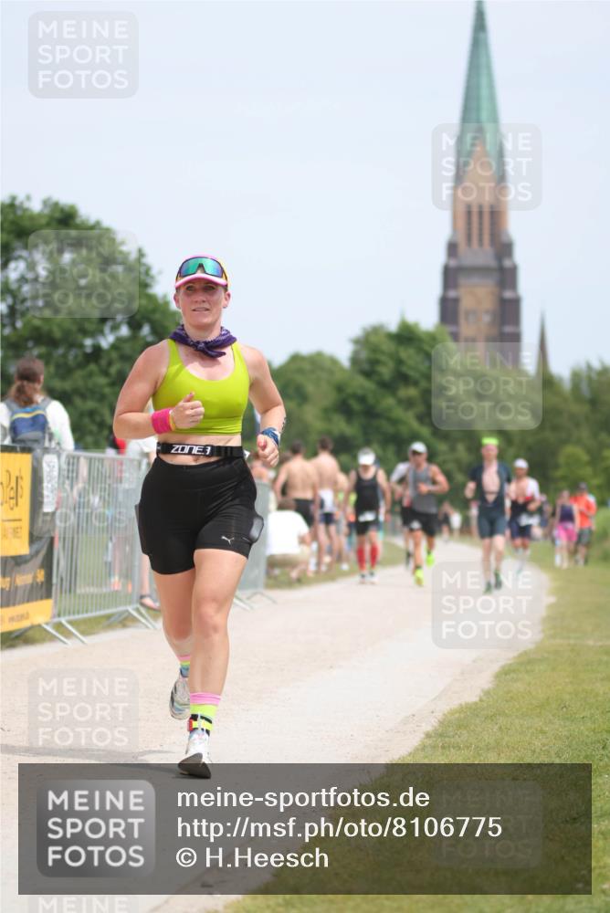 22.06.2025 - Viking Triathlon H.Heesch http://msf.ph/oto/8106775 22.06.2025 13:53:06 Laufen 213, 481, 489, 550, 612, 652, 662 meine-sportfotos.de