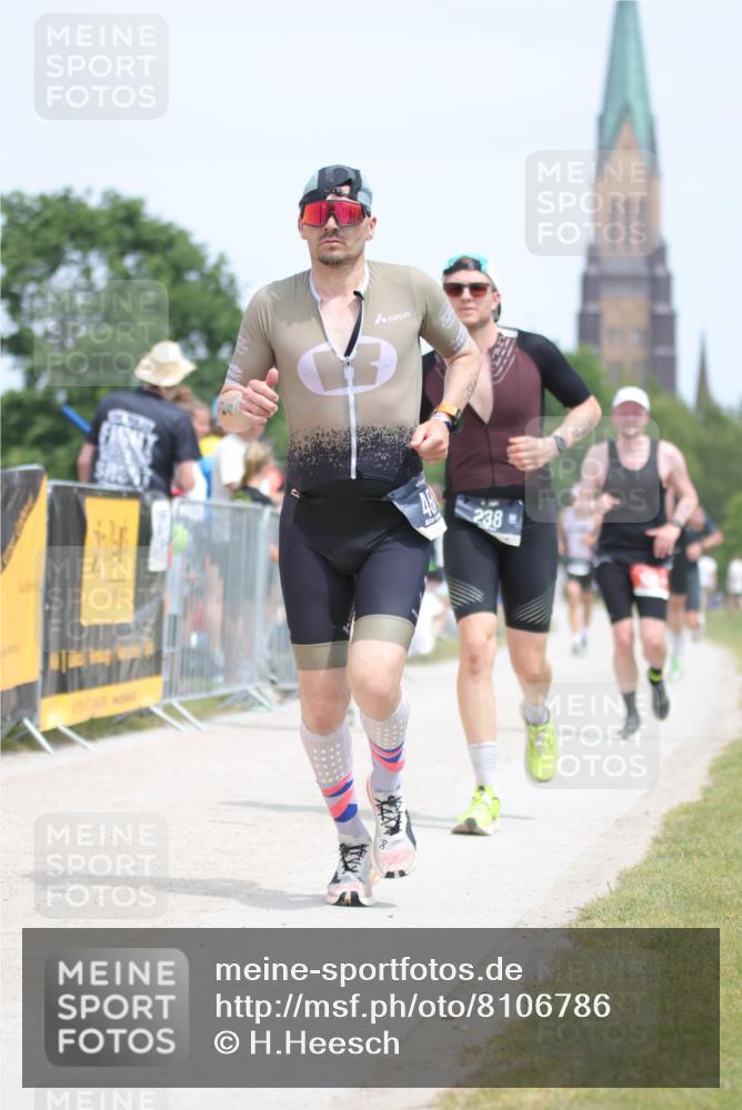 22.06.2025 - Viking Triathlon H.Heesch http://msf.ph/oto/8106786 22.06.2025 14:17:16 Laufen 40, 115, 203, 238, 388, 431, 464, 635 meine-sportfotos.de