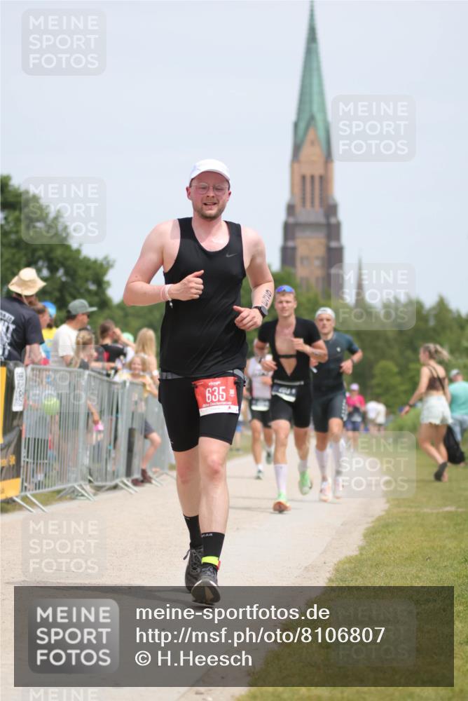 22.06.2025 - Viking Triathlon H.Heesch http://msf.ph/oto/8106807 22.06.2025 14:17:19 Laufen 40, 115, 203, 238, 431, 464, 480, 635 meine-sportfotos.de