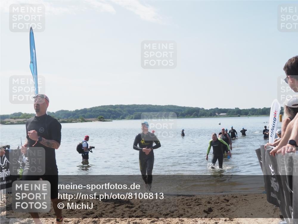 22.06.2025 - Viking Triathlon MichiJ http://msf.ph/oto/8106813 22.06.2025 10:53:01 Schwimmen 106, 160, 470, 640, 656 meine-sportfotos.de