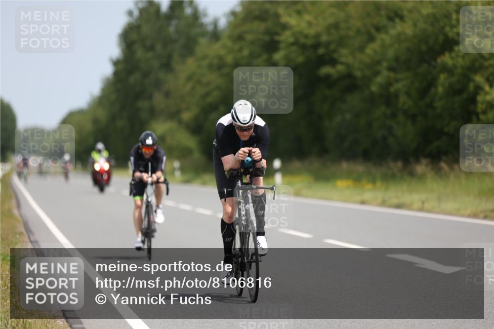 22.06.2025 - Viking Triathlon Yannick Fuchs http://msf.ph/oto/8106816 22.06.2025 12:11:41 Radfahren 13, 173, 234, 314, 340, 427, 444, 458, 604 meine-sportfotos.de