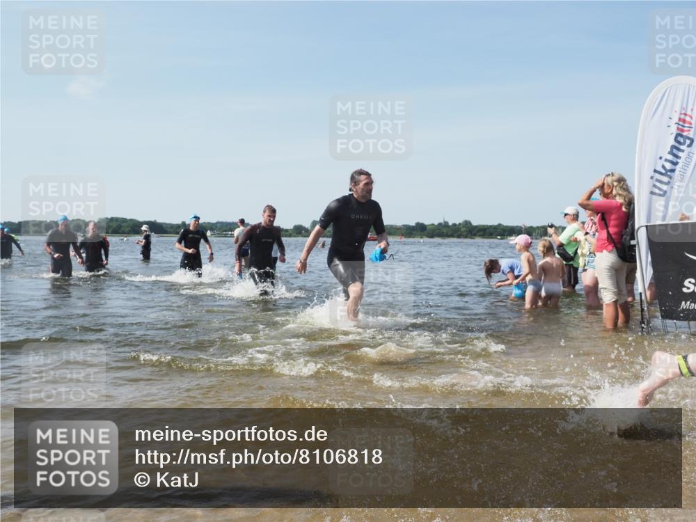 22.06.2025 - Viking Triathlon KatJ http://msf.ph/oto/8106818 22.06.2025 10:37:23 Schwimmen 21, 34, 131, 172, 180, 187, 233, 253, 312, 316, 344, 370, 383, 454, 456, 649 meine-sportfotos.de