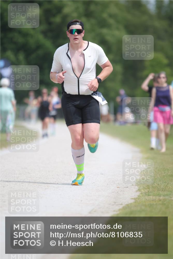 22.06.2025 - Viking Triathlon H.Heesch http://msf.ph/oto/8106835 22.06.2025 13:53:20 Laufen 21, 122, 264 meine-sportfotos.de