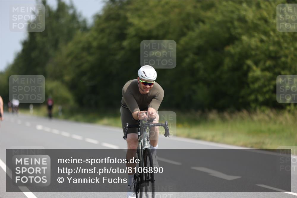 22.06.2025 - Viking Triathlon Yannick Fuchs http://msf.ph/oto/8106890 22.06.2025 11:30:58 Radfahren 44, 156, 329, 335, 358, 511, 535 meine-sportfotos.de